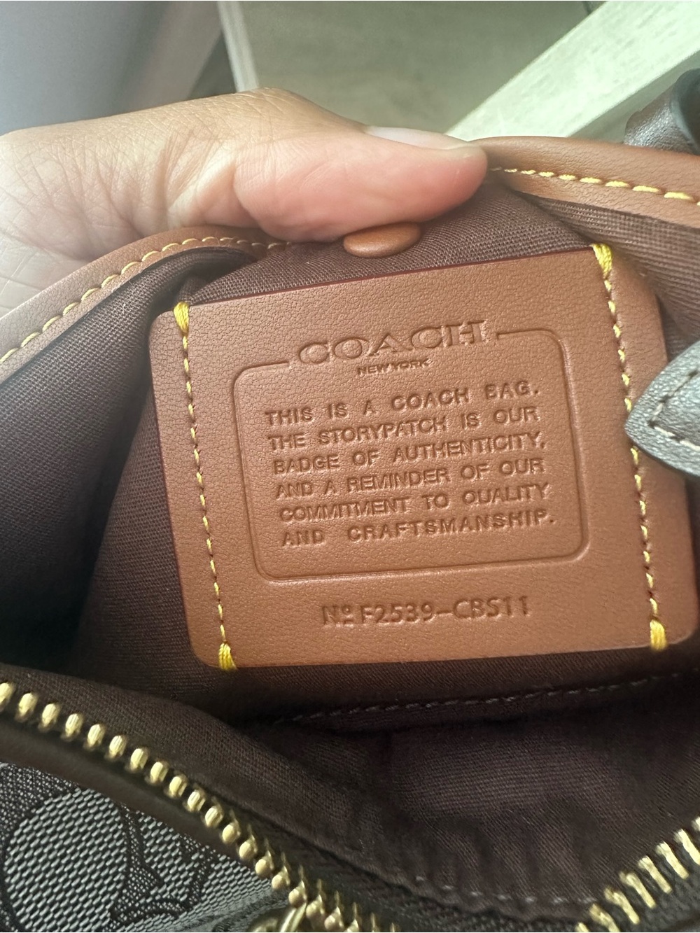 Coach Juliet Shoulder Bag 25 In Signature Jacquard - Picture 11 of 15